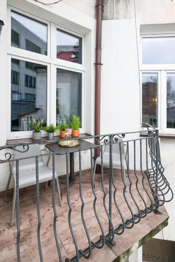 Discover Krakow Apartments - 3 Rakowicka St - Classic Apartments Near Main Station - Netflix Buitenkant foto