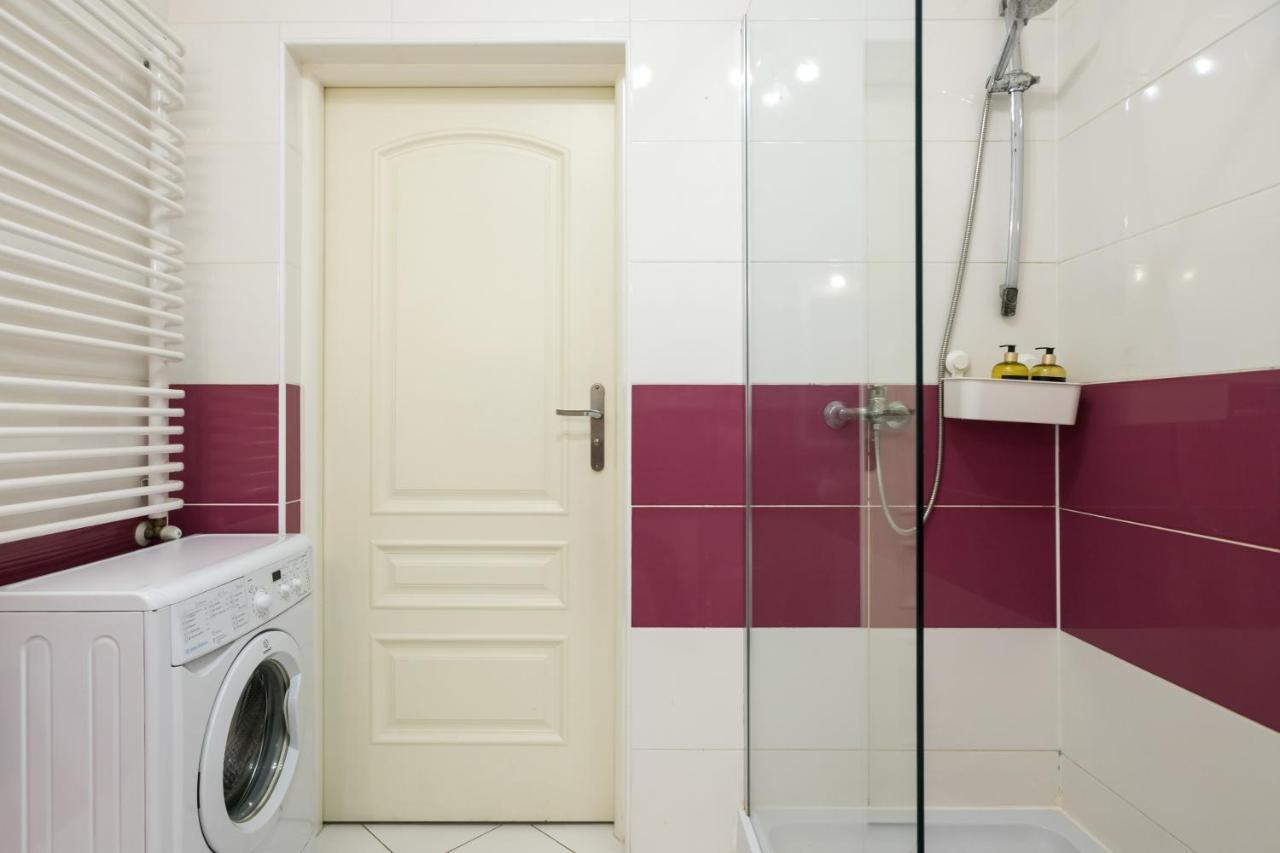 Discover Krakow Apartments - 3 Rakowicka St - Classic Apartments Near Main Station - Netflix Buitenkant foto