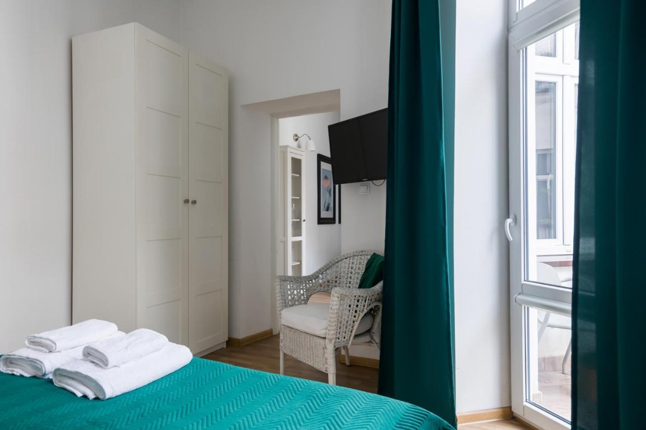 Discover Krakow Apartments - 3 Rakowicka St - Classic Apartments Near Main Station - Netflix Buitenkant foto